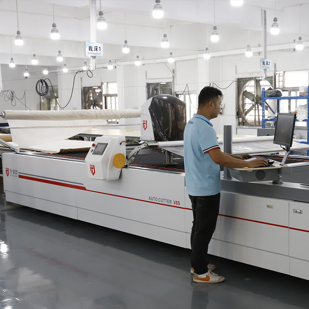 Efficient golf apparel manufacturing-Professional and efficient golf apparel production, meeting customer needs and providing high-quality products